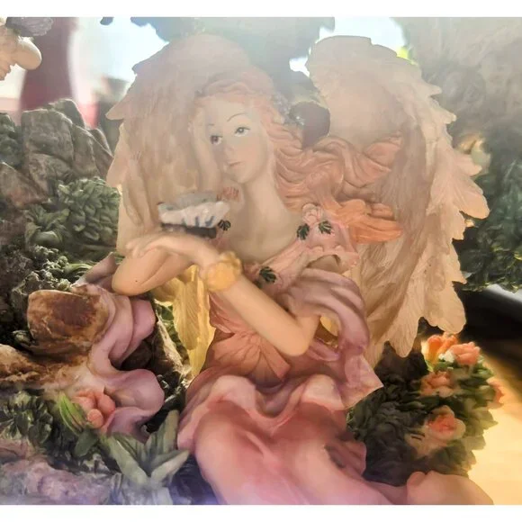 Musical Animated Angels and Cherubs Sculpture Fairy Garden Music Box - Picture 8 of 16